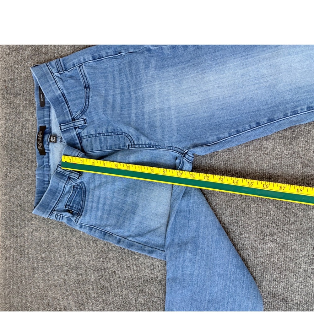 Judy Blue Skinny Fit Jeans Light Wash Raw Released Hem Pull On Size 9/29 - Picture 5 of 9